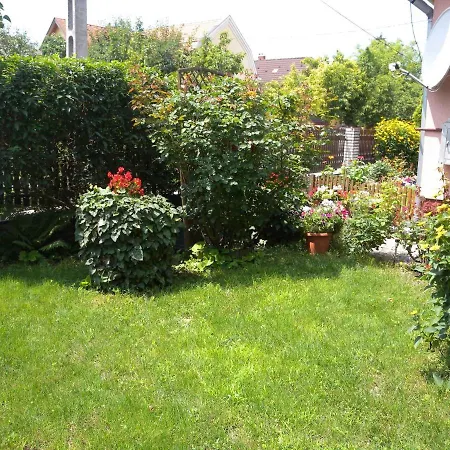 In - Balaton 19801 Дом отдыха *